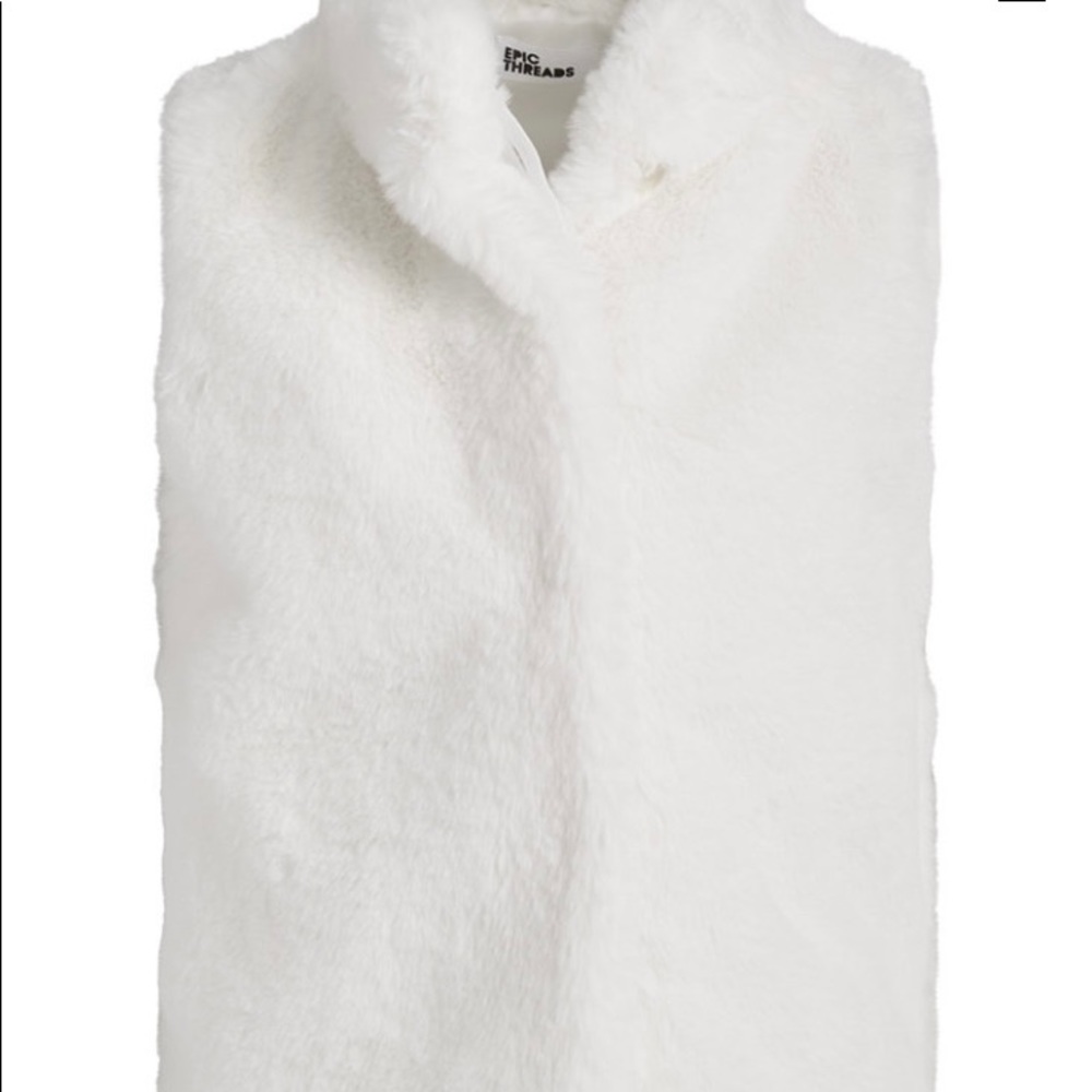 Epic Threads Big Girl’s Faux-Fur Vest Sz L